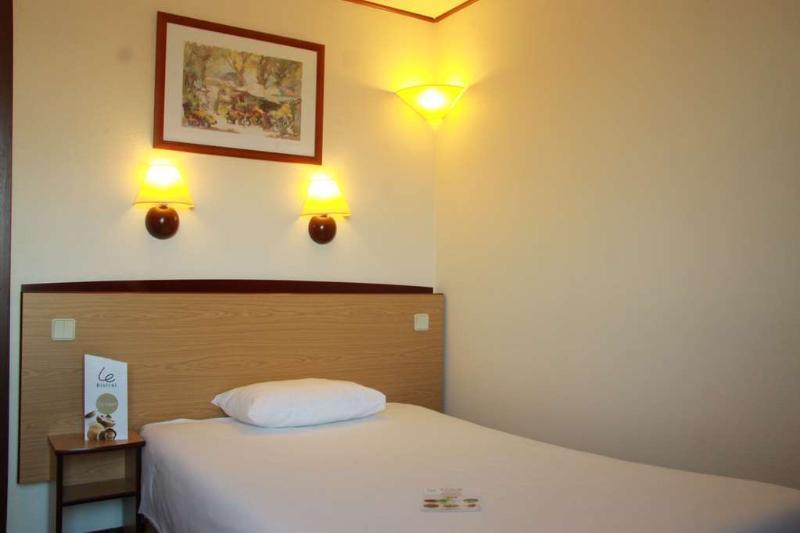 แคมพาไนล์ โฮเต็ล แอนด์ เรสเทอรองค์ รอทเทอร์แดม โอสท์ Hotel รอตเตอร์ดัม ภายนอก รูปภาพ